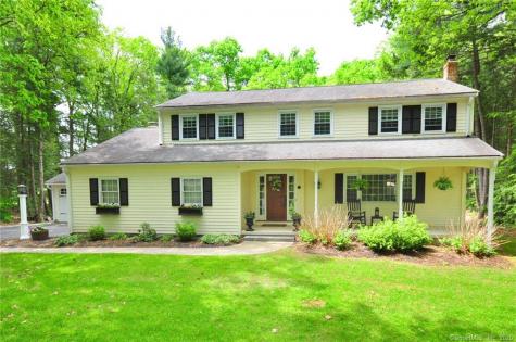 17 Berkshire Way Simsbury CT 06070