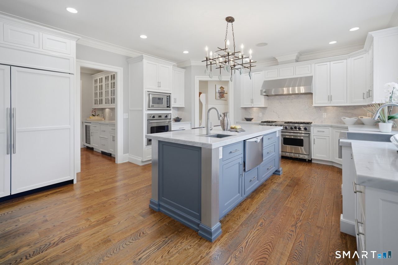 32 Burnham Hill Westport CT 06880