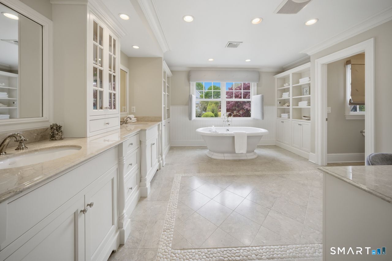 32 Burnham Hill Westport CT 06880