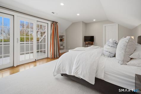 32 Burnham Hill Westport CT 06880