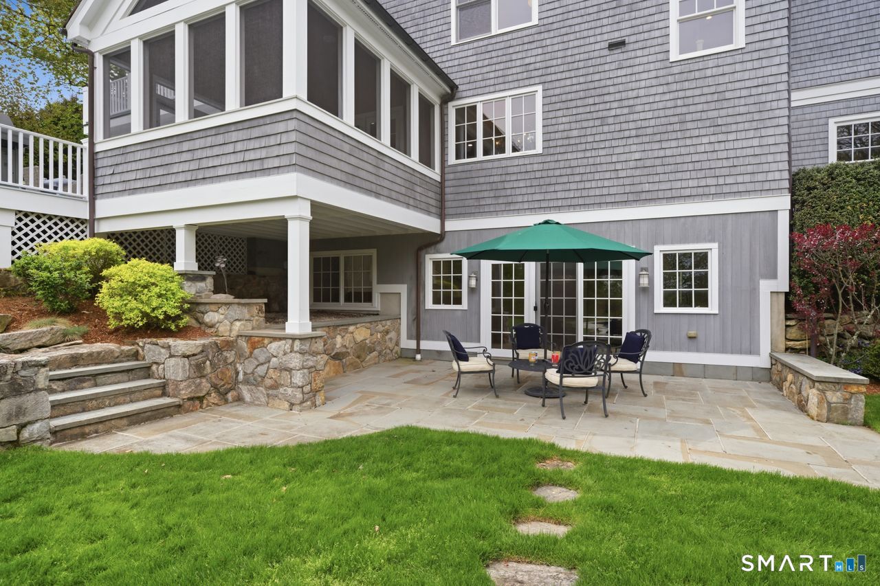 32 Burnham Hill Westport CT 06880