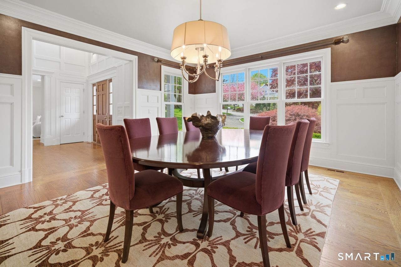 32 Burnham Hill Westport CT 06880