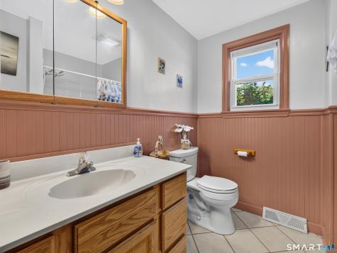4 Race Rock Road Waterford CT 06385