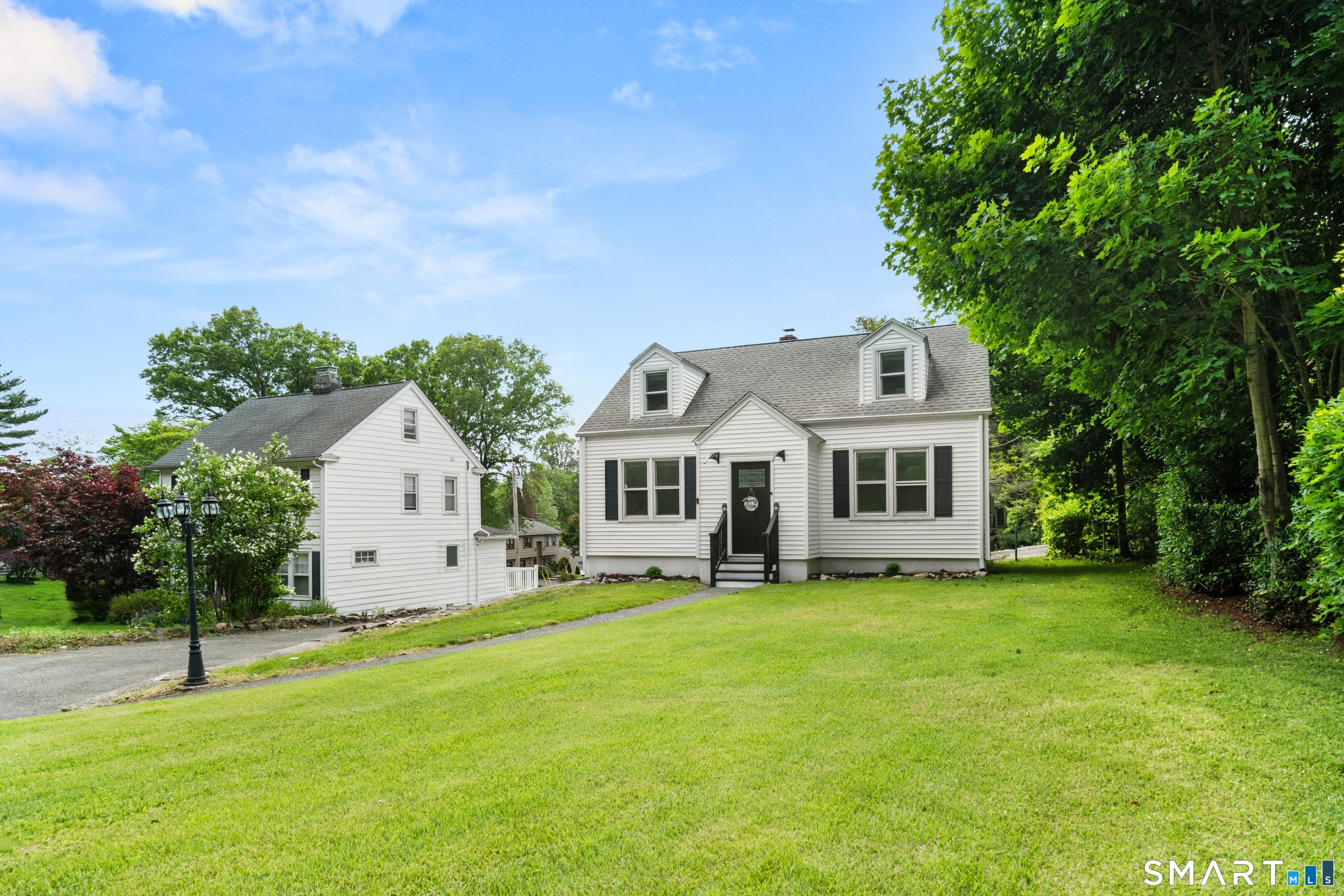 243 White Plains Road Trumbull CT 06611