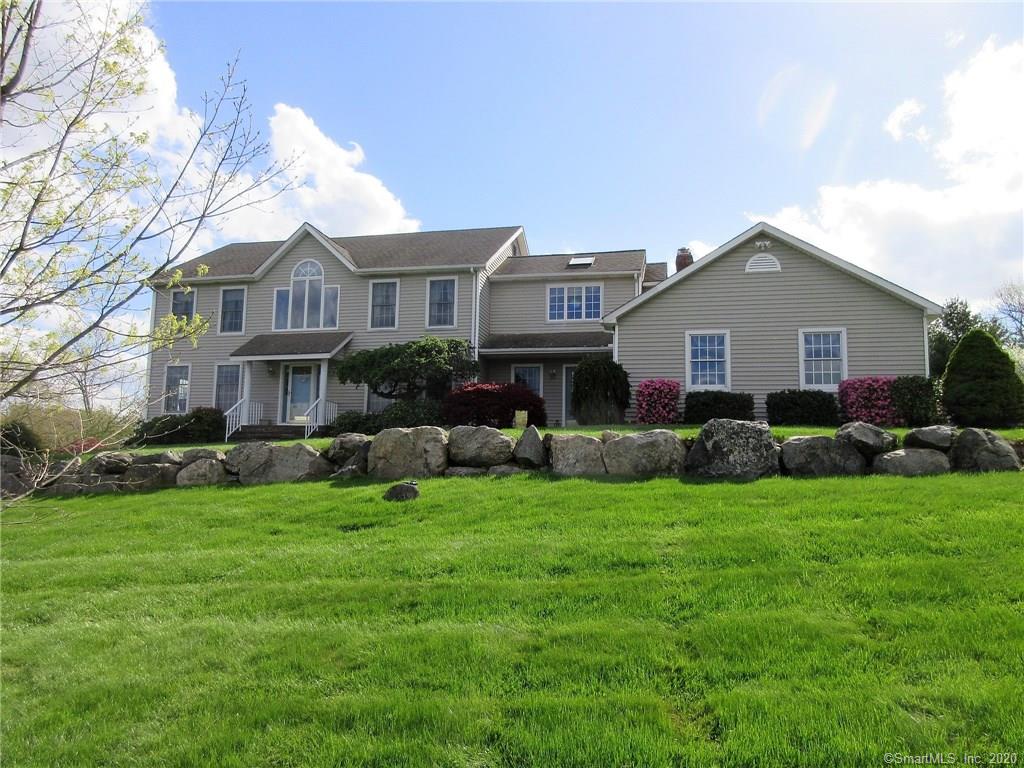 27 Huntington Drive Danbury CT 06811