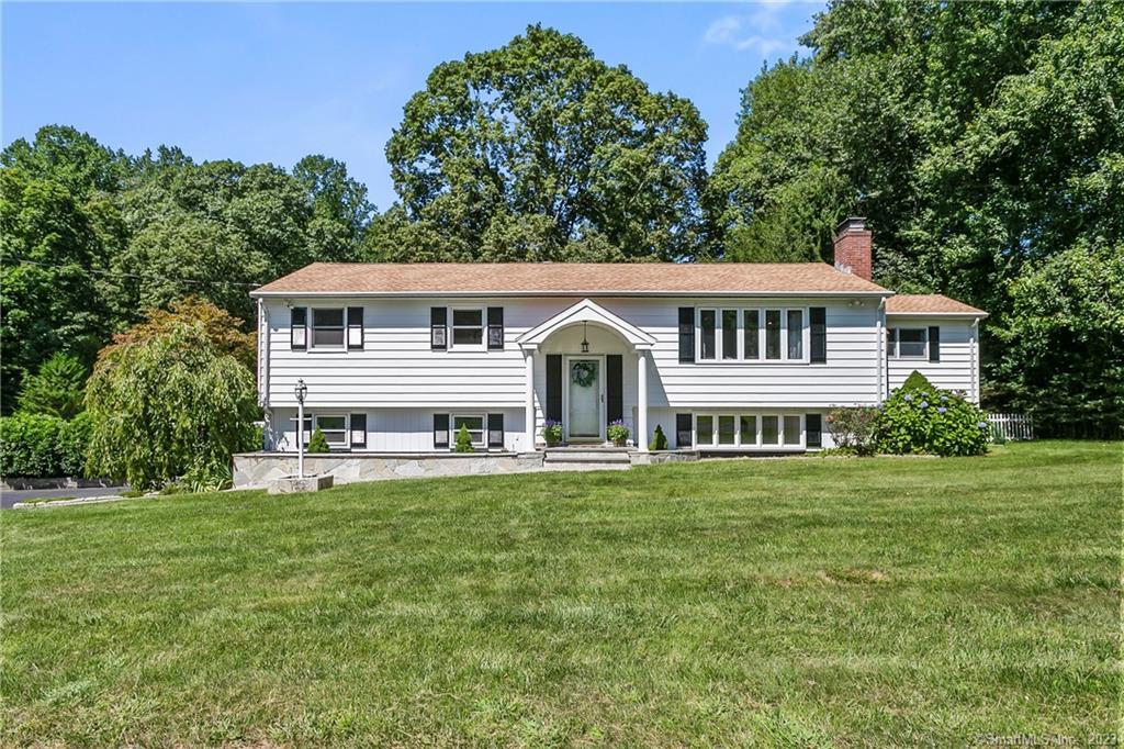 11 Maler Avenue Shelton CT 06484