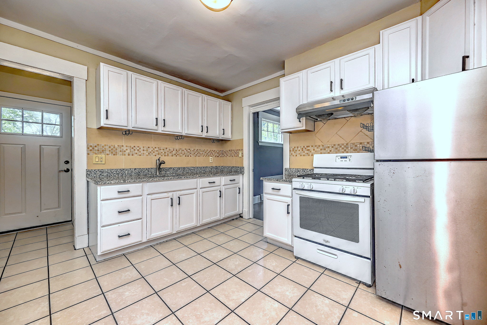 2 Homestead Avenue West Haven CT 06516