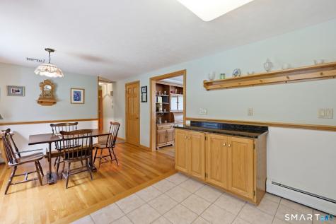23 Middlesex Drive Enfield CT 06082