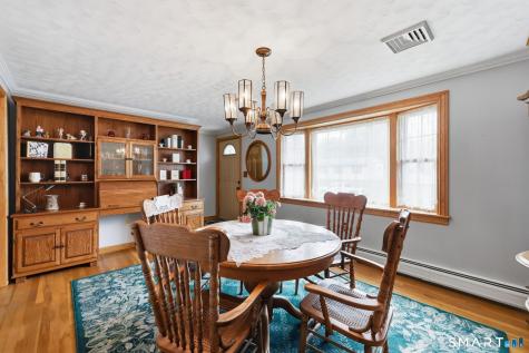 23 Middlesex Drive Enfield CT 06082