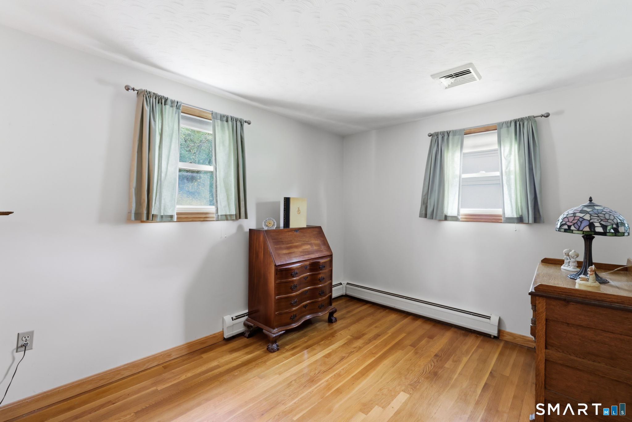 23 Middlesex Drive Enfield CT 06082