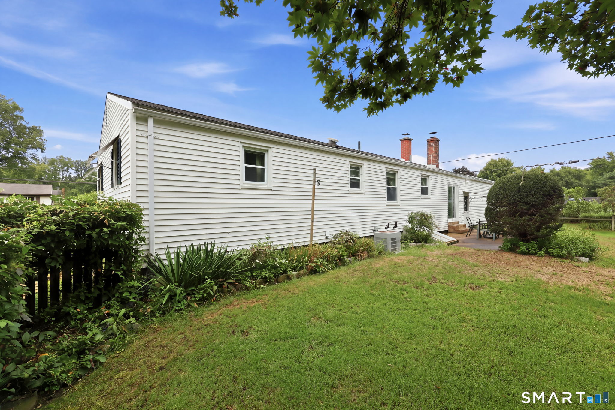 23 Middlesex Drive Enfield CT 06082