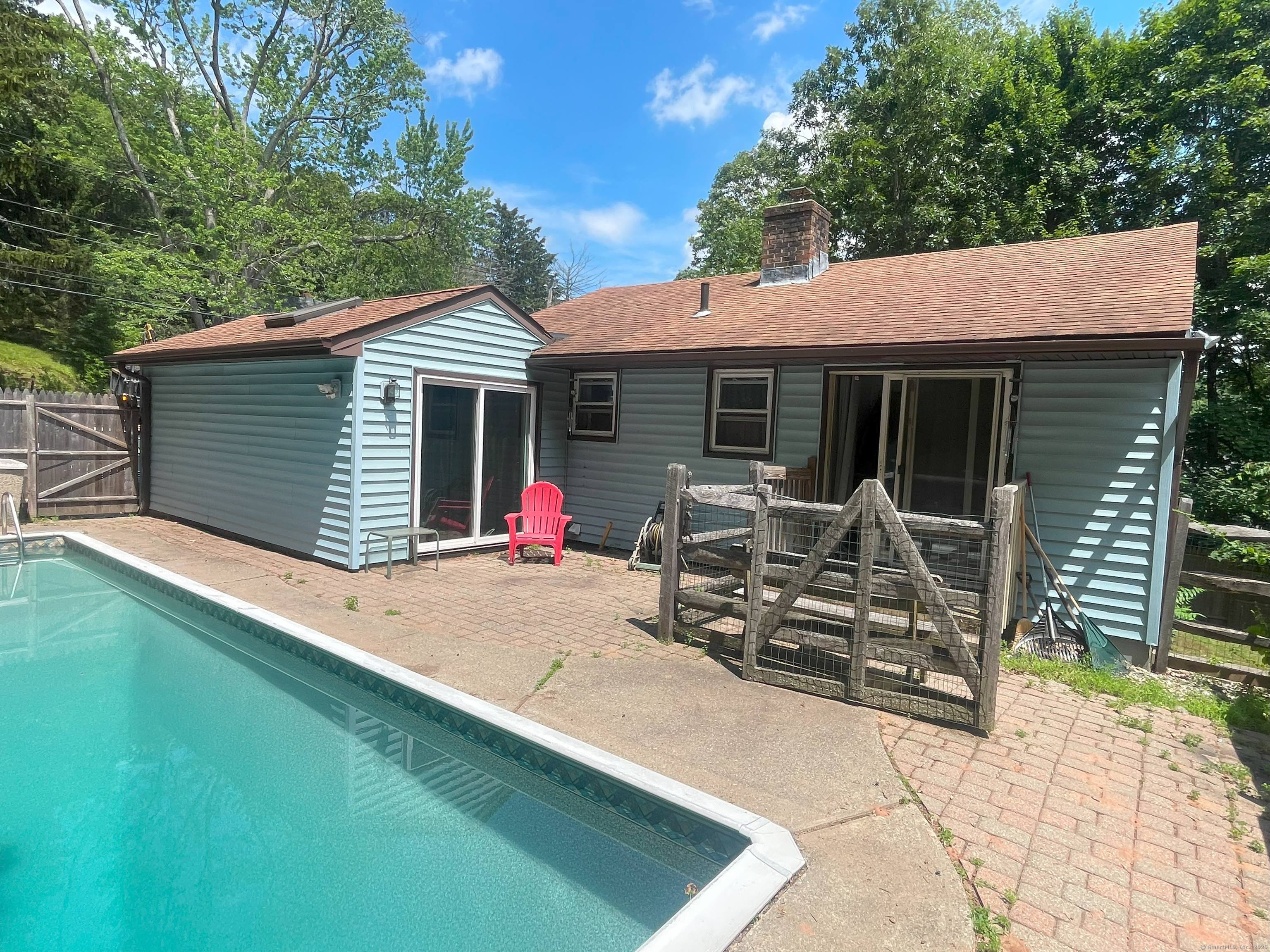 19 Upper Butcher Road Ellington CT 06029