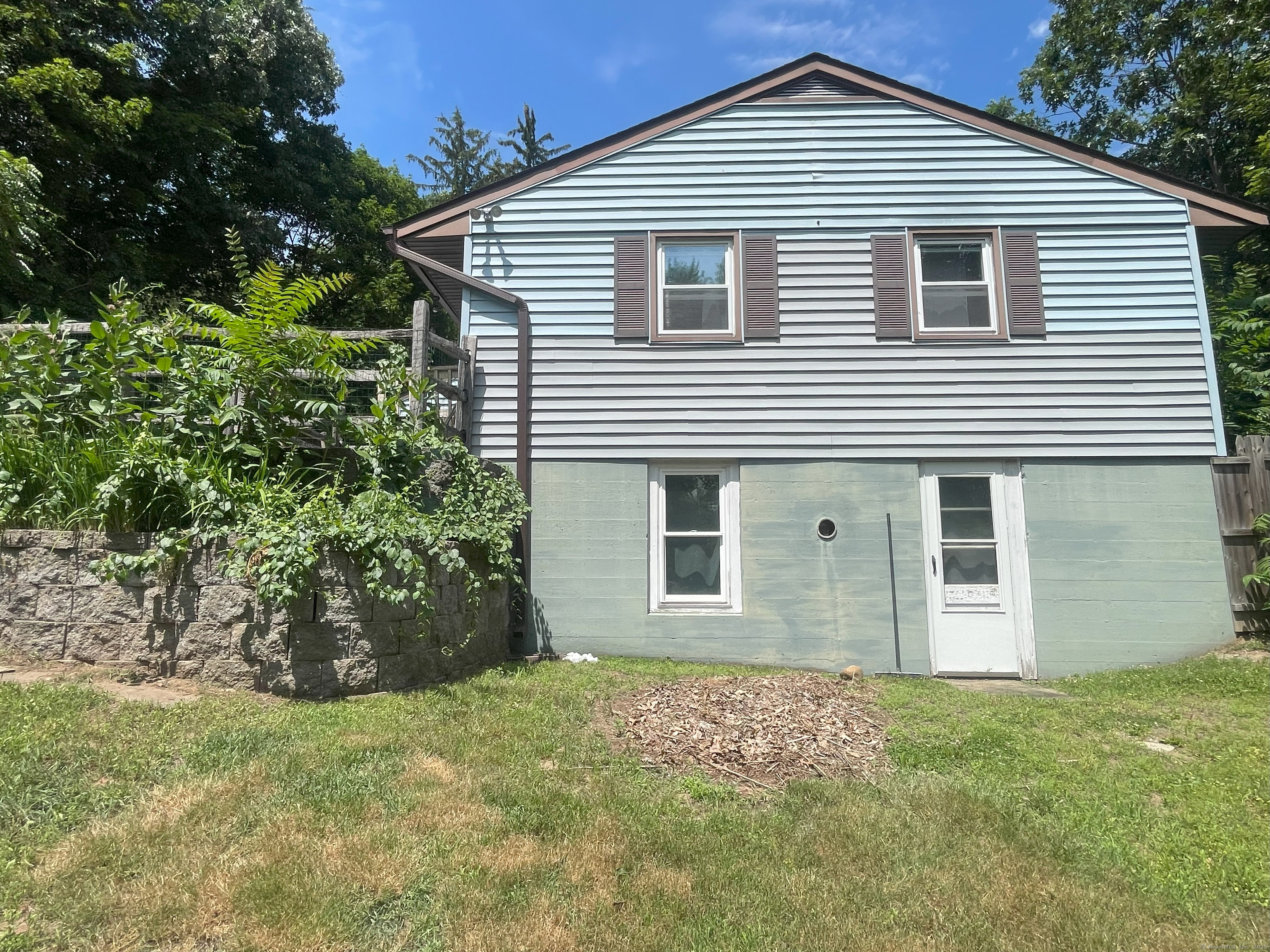 19 Upper Butcher Road Ellington CT 06029