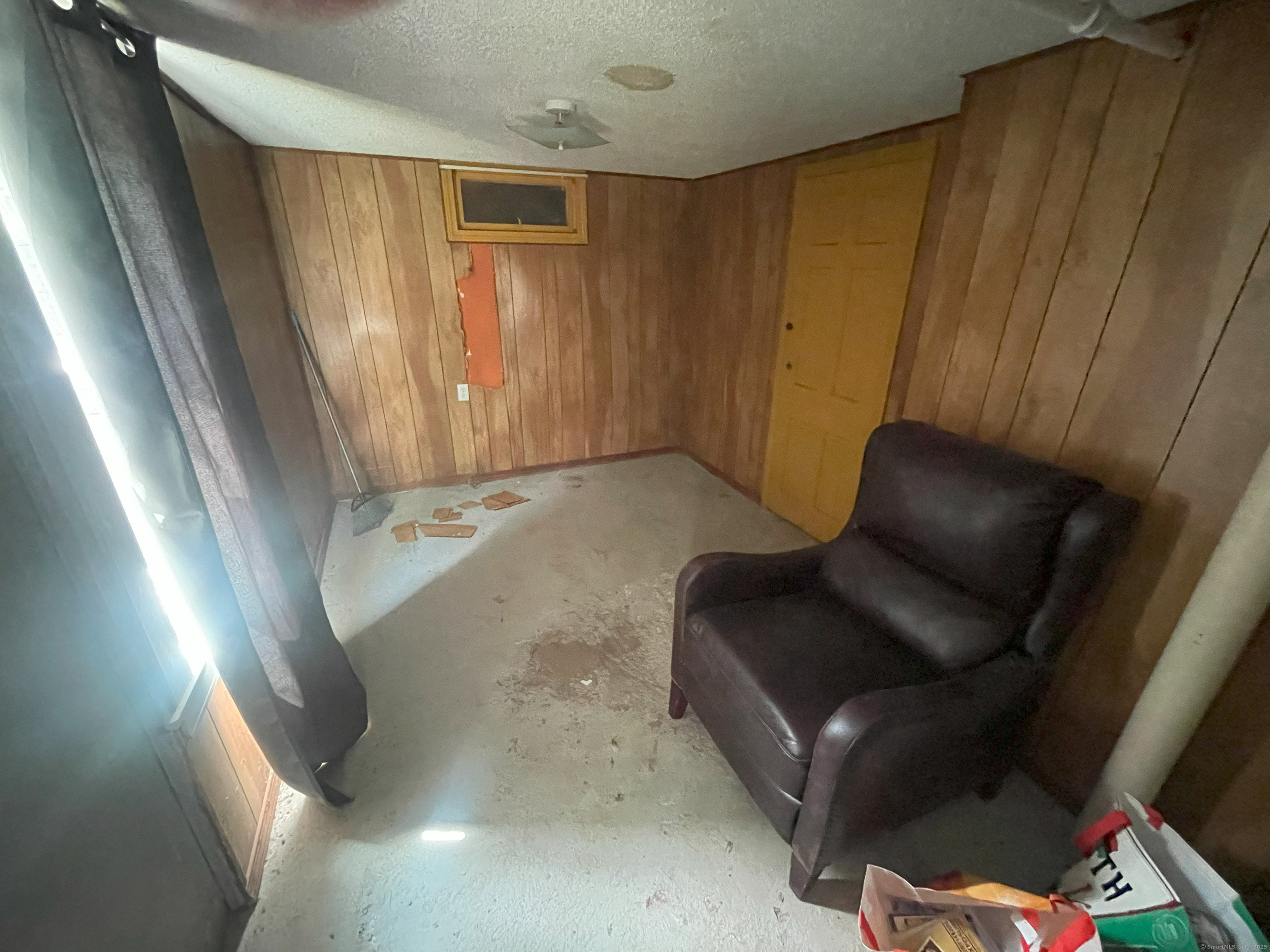 19 Upper Butcher Road Ellington CT 06029