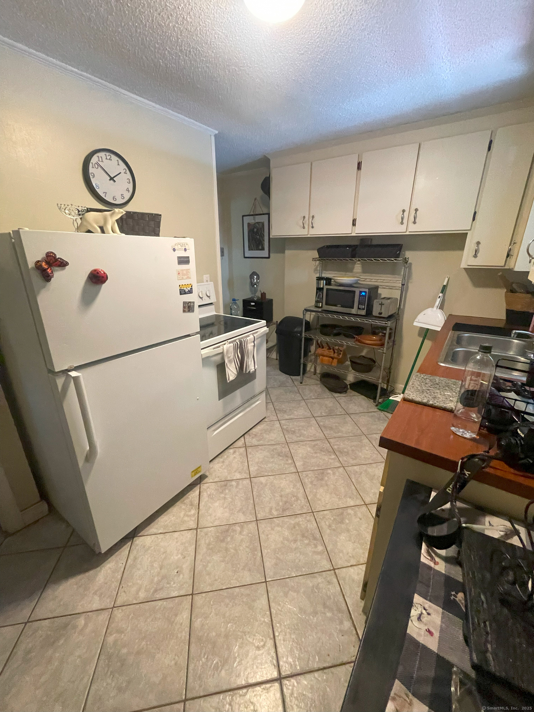 19 Upper Butcher Road Ellington CT 06029