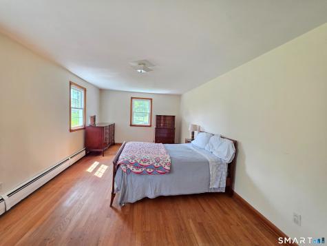 41 Gail Drive North Haven CT 06473