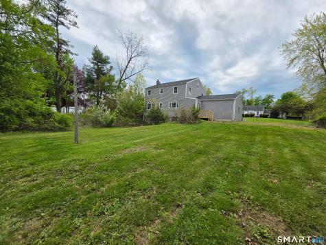 41 Gail Drive North Haven CT 06473