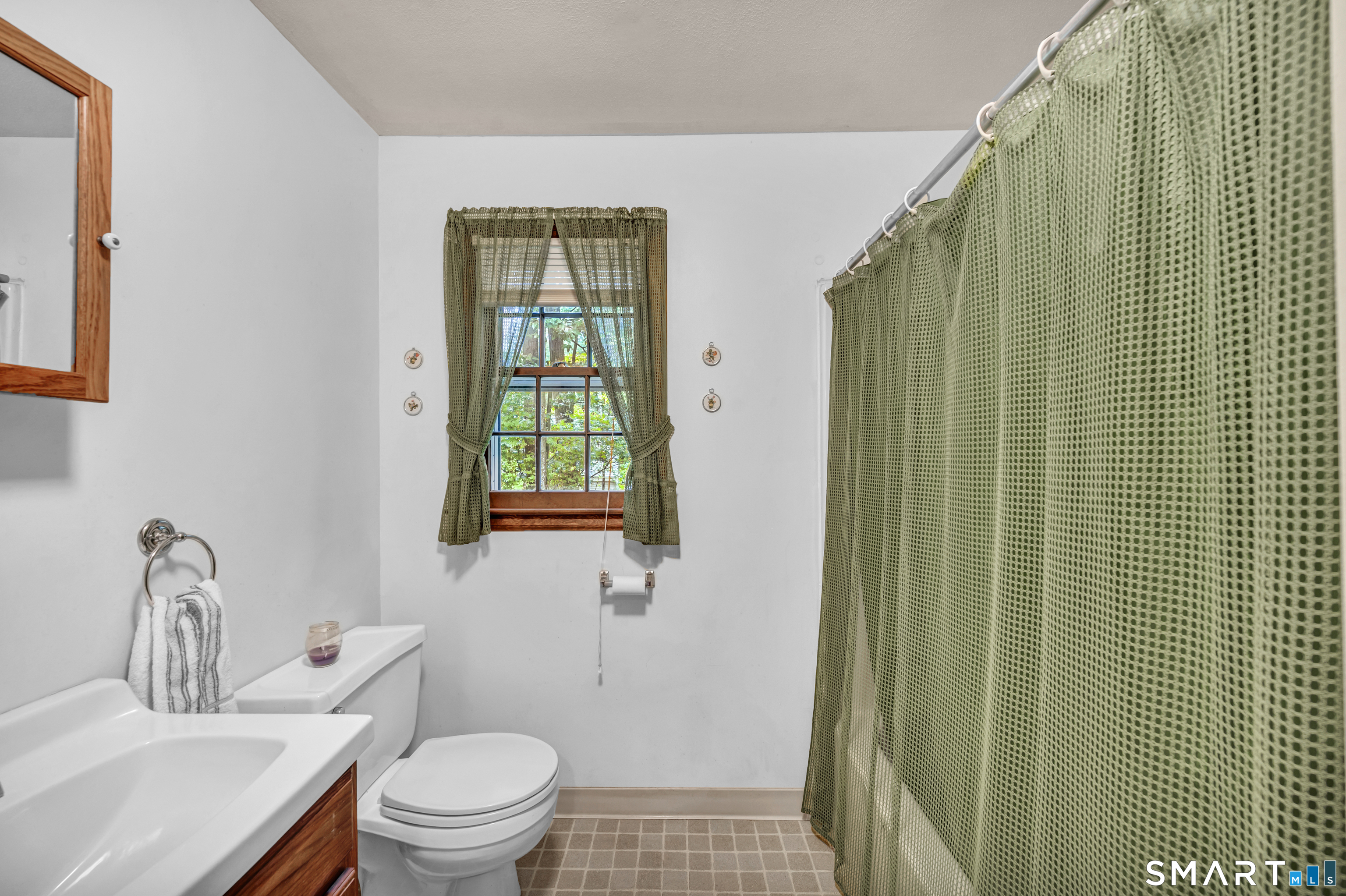 17 Beech Road Lebanon CT 06249