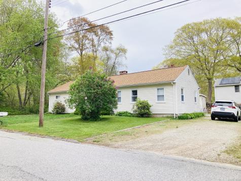 67 South Beechwood Road East Lyme CT 06357