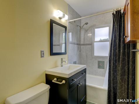 38 Porterbrook Avenue East Hartford CT 06118