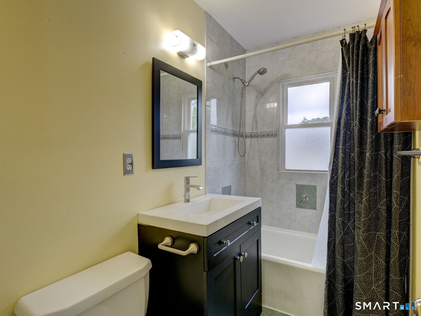 38 Porterbrook Avenue East Hartford CT 06118