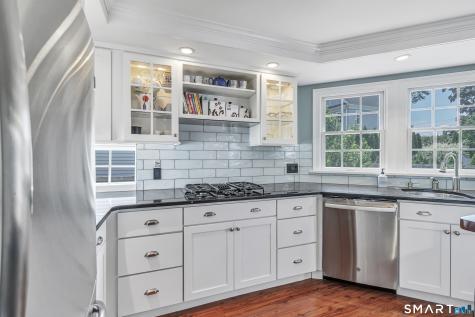 38 James Street Fairfield CT 06824