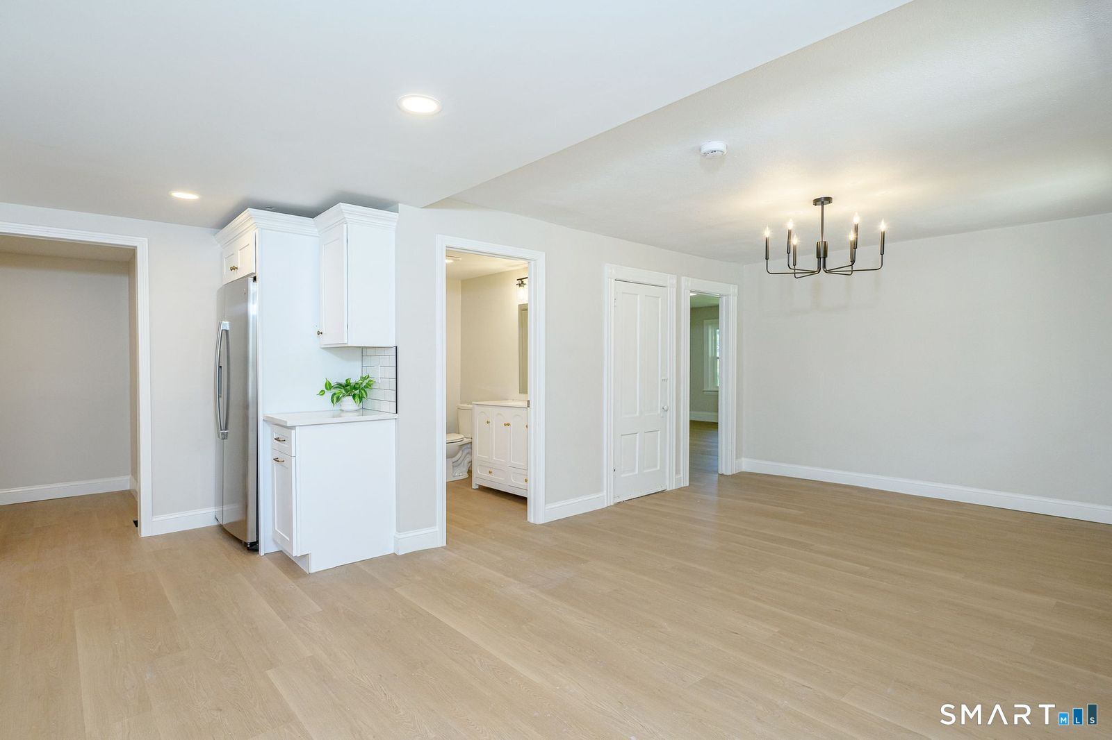 193 East Franklin Street Killingly CT 06239