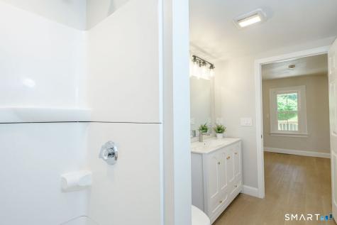 193 East Franklin Street Killingly CT 06239