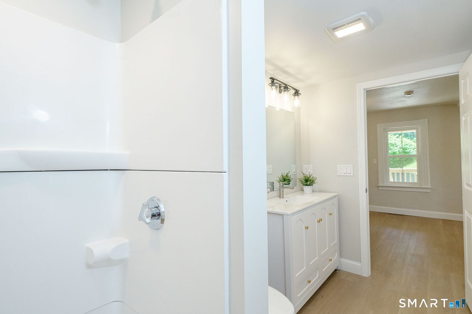 193 East Franklin Street Killingly CT 06239