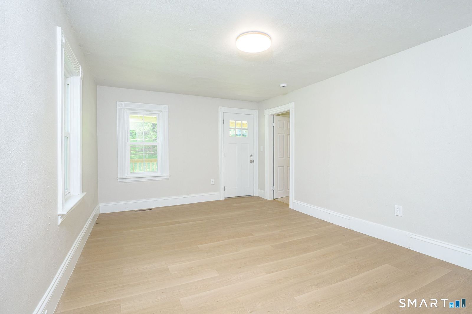 193 East Franklin Street Killingly CT 06239