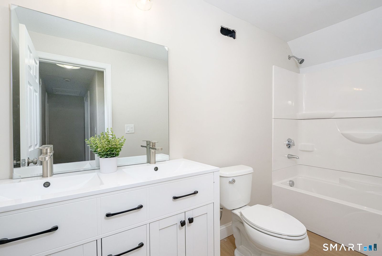 193 East Franklin Street Killingly CT 06239