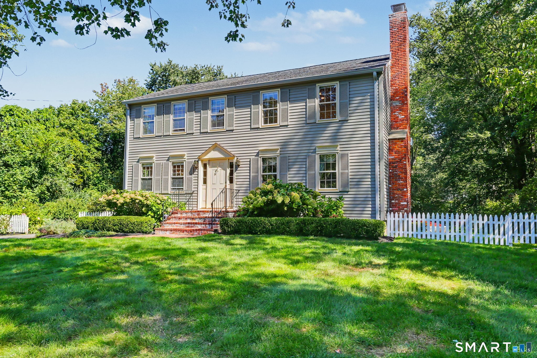 2190 Huntington Turnpike Trumbull CT 06611