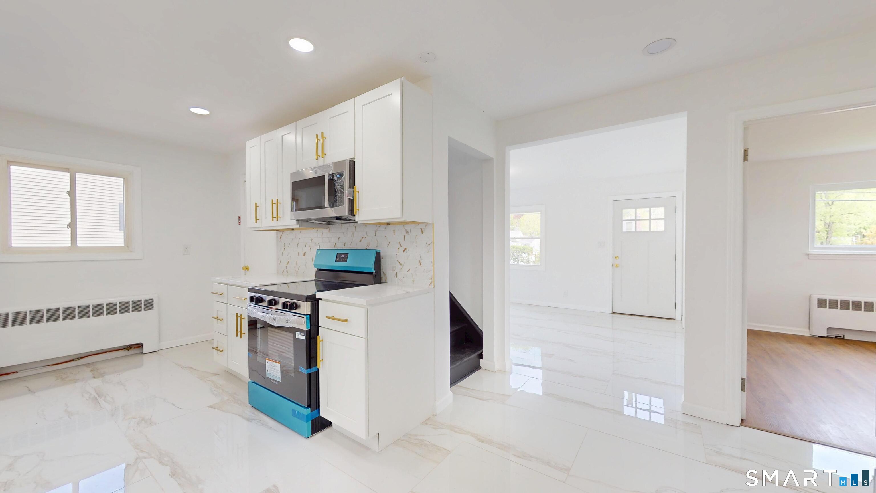 52 Glen Haven Road New Haven CT 06513