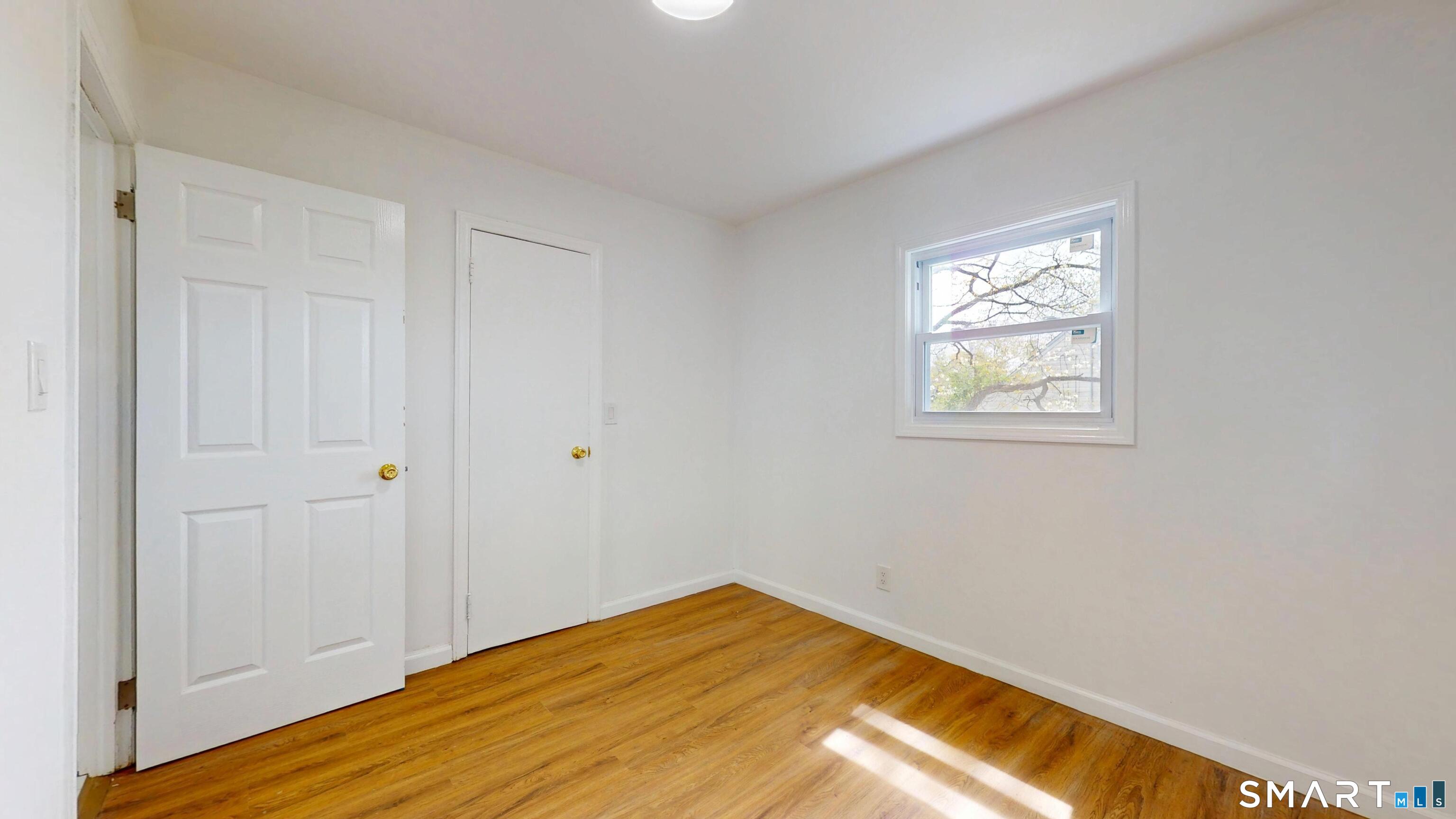 52 Glen Haven Road New Haven CT 06513