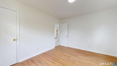 52 Glen Haven Road New Haven CT 06513