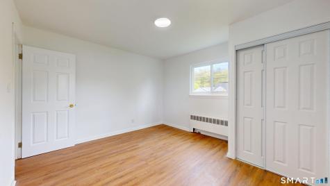 52 Glen Haven Road New Haven CT 06513