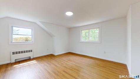 52 Glen Haven Road New Haven CT 06513