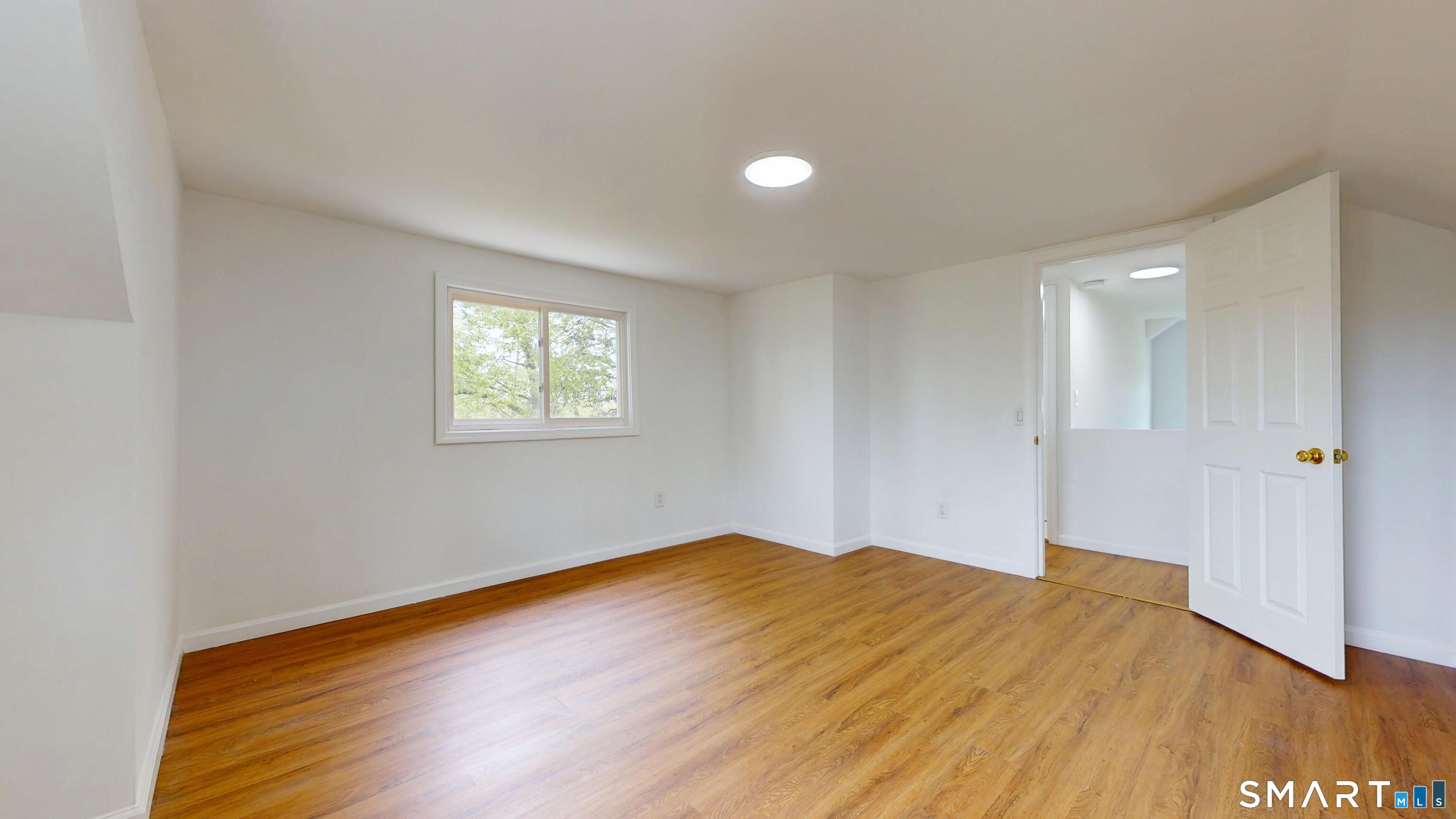 52 Glen Haven Road New Haven CT 06513