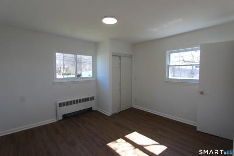 52 Glen Haven Road New Haven CT 06513