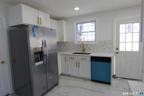 52 Glen Haven Road New Haven CT 06513