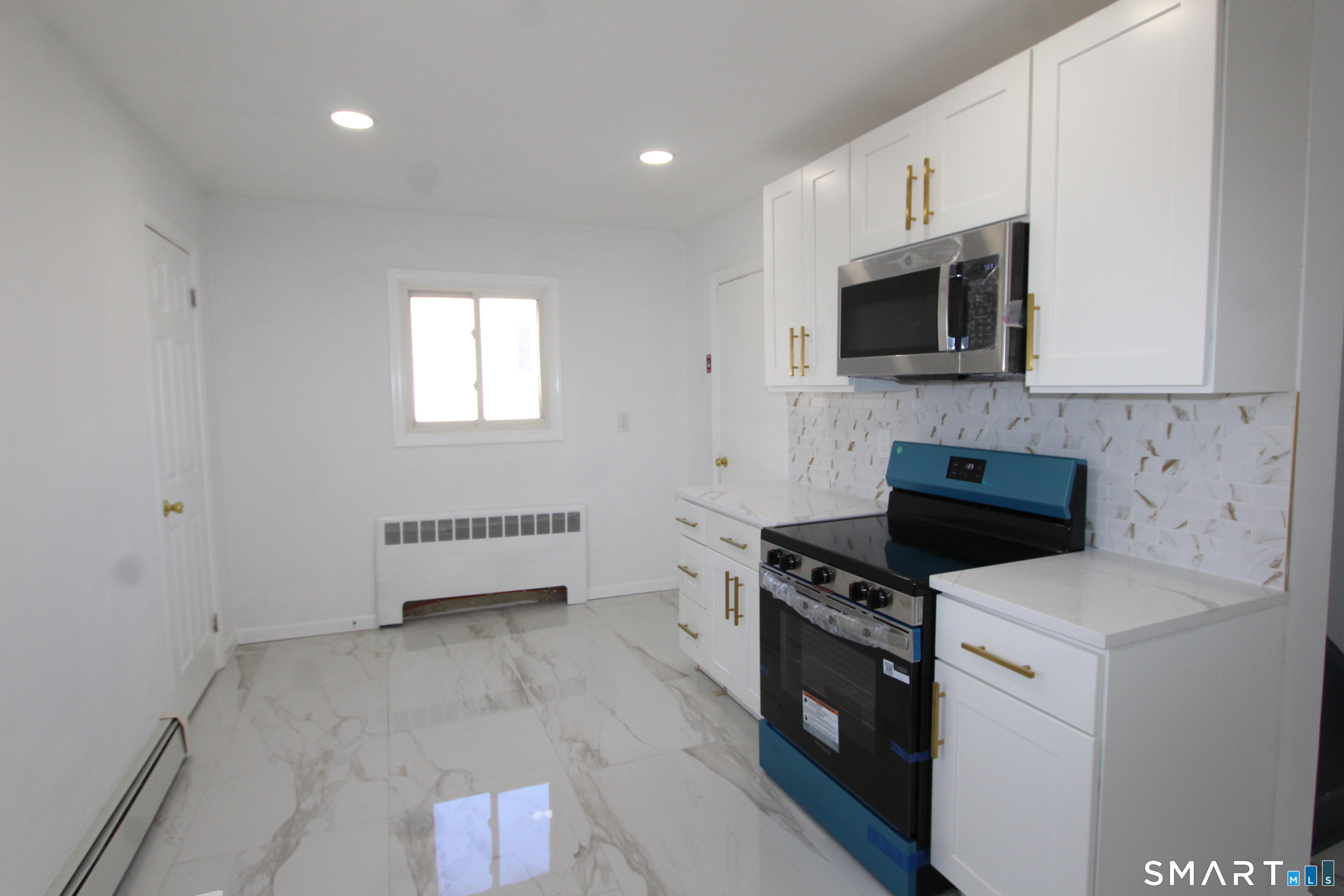 52 Glen Haven Road New Haven CT 06513