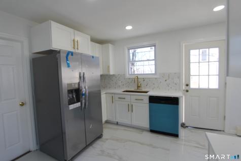 52 Glen Haven Road New Haven CT 06513