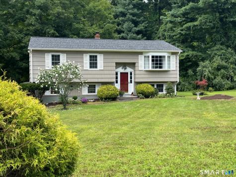 6 Cherry Heights Terrace Newtown CT 06482