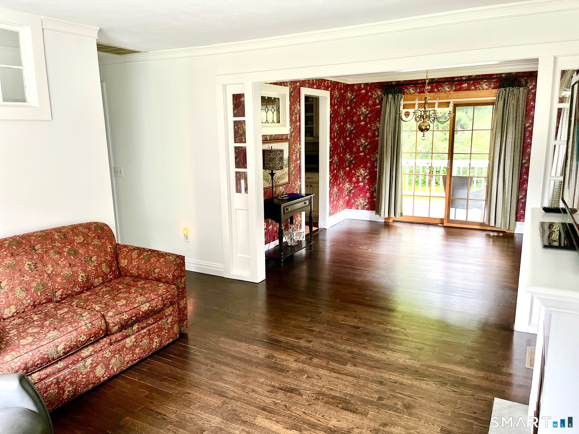 6 Cherry Heights Terrace Newtown CT 06482