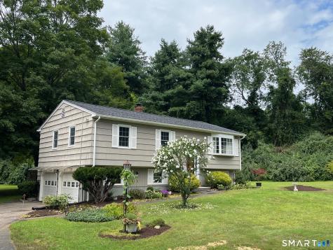 6 Cherry Heights Terrace Newtown CT 06482