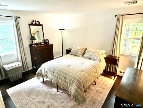 6 Cherry Heights Terrace Newtown CT 06482