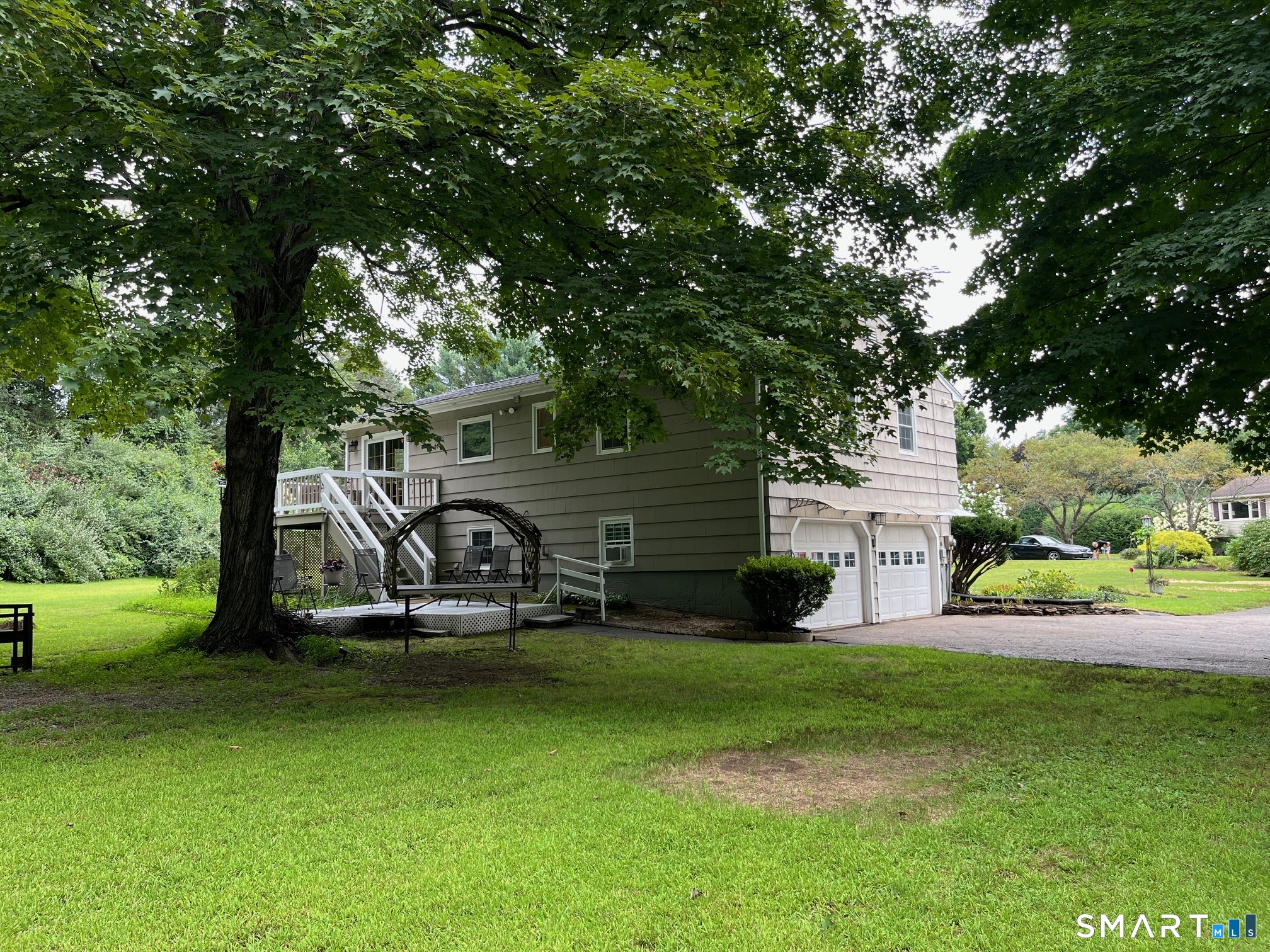 6 Cherry Heights Terrace Newtown CT 06482