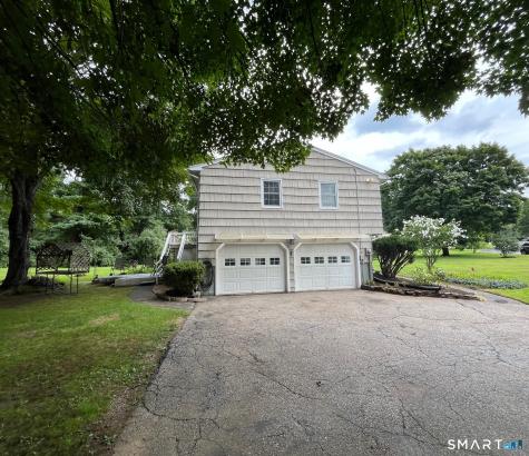 6 Cherry Heights Terrace Newtown CT 06482