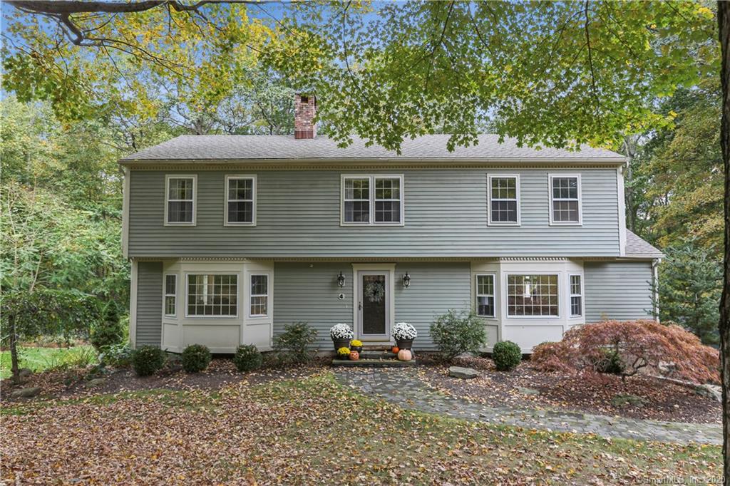 4 North Branch Road Newtown CT 06470