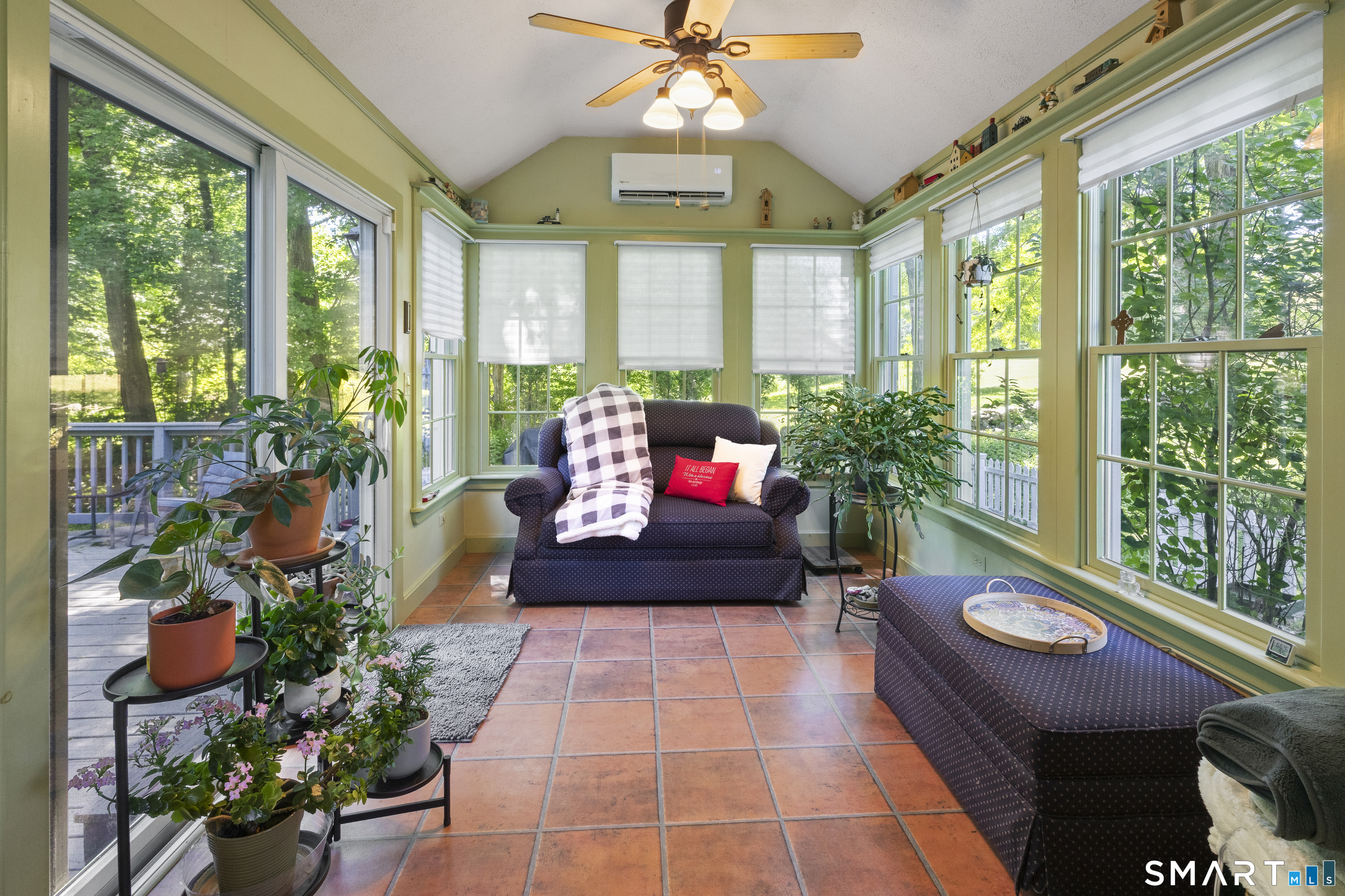 229 Woodstock Road Woodstock CT 06281